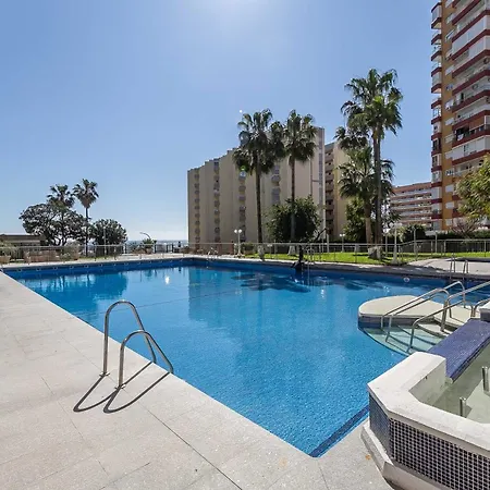 Apartment Puerto Marina, Frente Al Mar